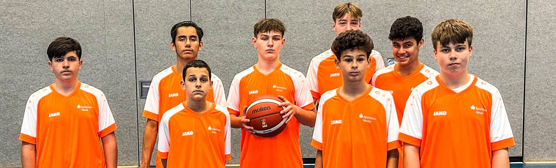 Großer Erfolg für die Basketballer der Gesamtschule Jüchen bei den Kreismeisterschaften im Basketball in Meerbusch!