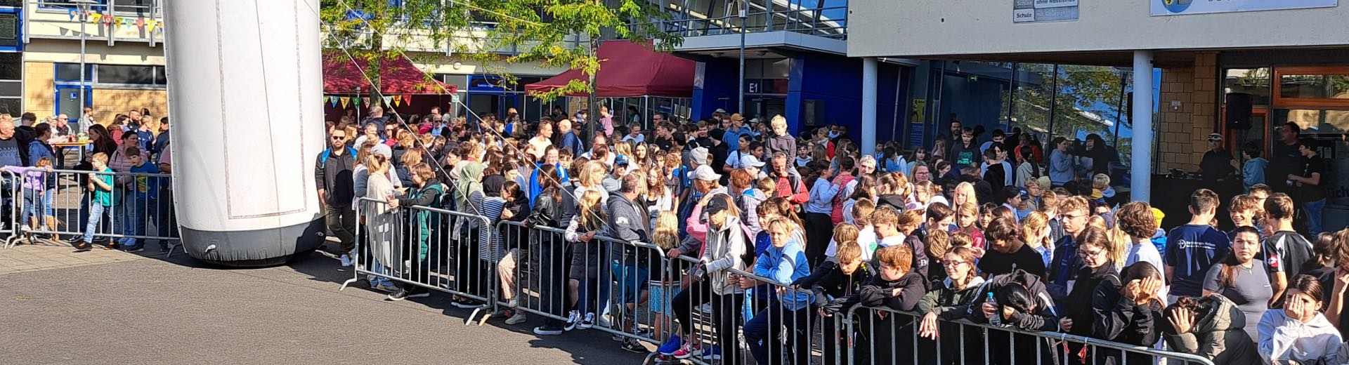 Laufen für Vielfalt: Sponsorenlauf an der Gesamtschule Jüchen ein großer Erfolg